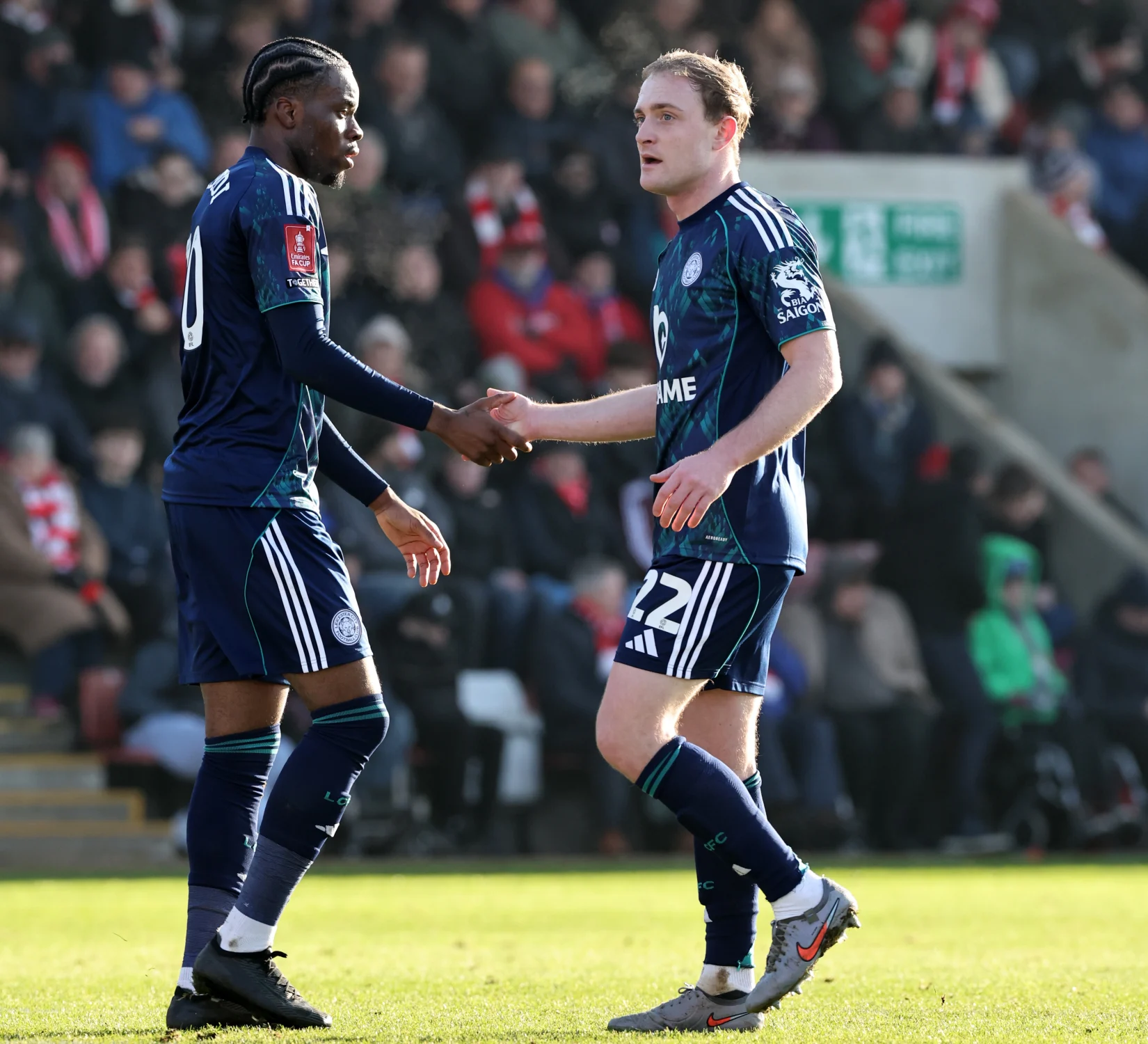 Stephy Mavididi and Oliver Skipp